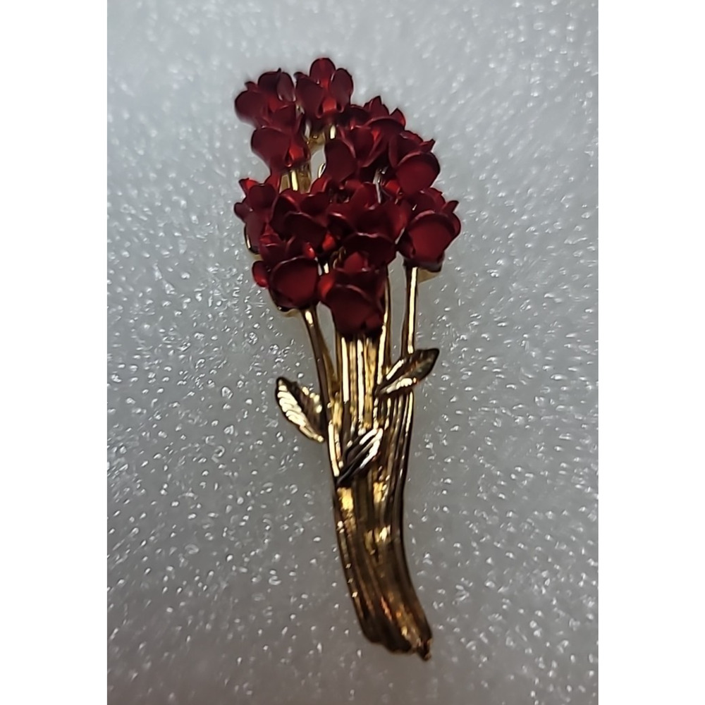 Vintage DM Bouquet of Red Enameled Flowers Gold Tone Leaves & Stem Brooch Pin